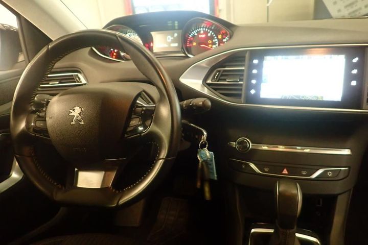 Photo 8 VIN: VF3LBBHZWHS151048 - PEUGEOT 308 