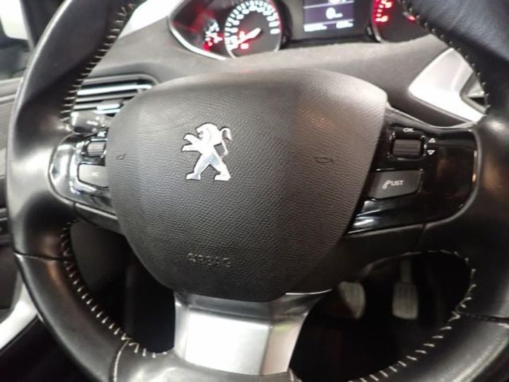 Photo 10 VIN: VF3LBBHZWHS227685 - PEUGEOT 308 