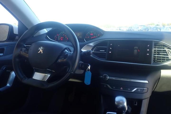 Photo 6 VIN: VF3LBYHYPJS266756 - PEUGEOT 308 5P AFFAIRE (2 SEATS) 