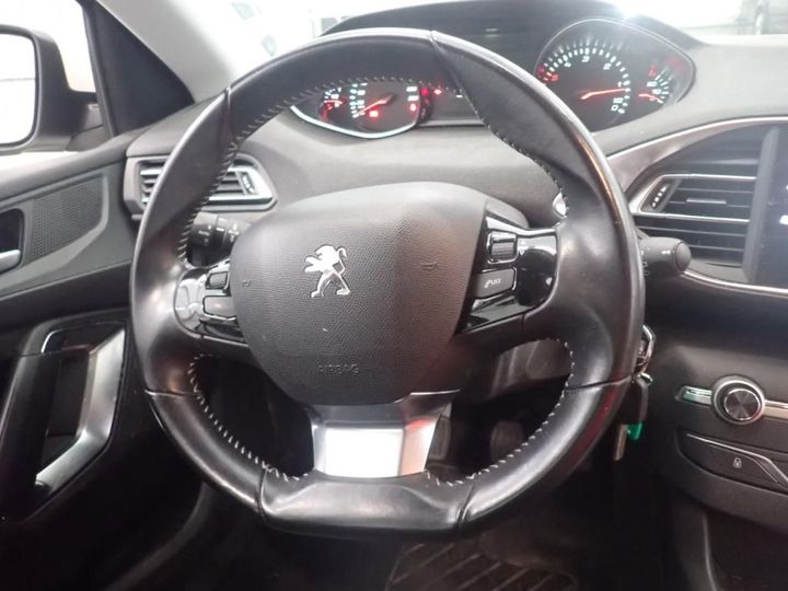 Photo 10 VIN: VF3LBYHYPJS311056 - PEUGEOT 308 5P AFFAIRE (2 SEATS) 