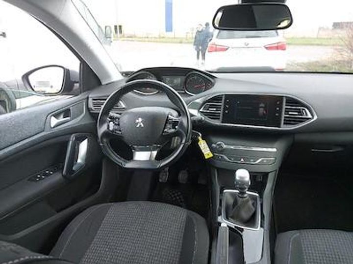 Photo 9 VIN: VF3LBYHYPJS348721 - PEUGEOT 308 DIESEL - 2017 