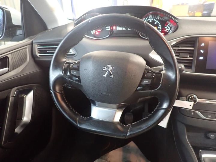 Photo 8 VIN: VF3LBYHYPJS436098 - PEUGEOT 308 5P AFFAIRE (2 SEATS) 