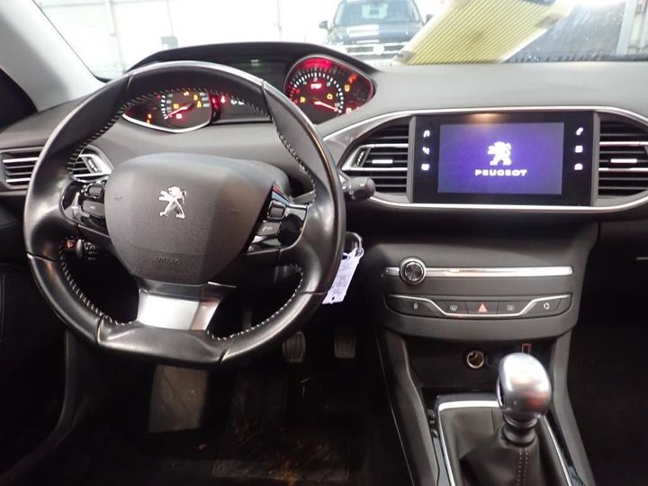 Photo 8 VIN: VF3LBYHYPJS497019 - PEUGEOT 308 5P AFFAIRE (2 SEATS) 