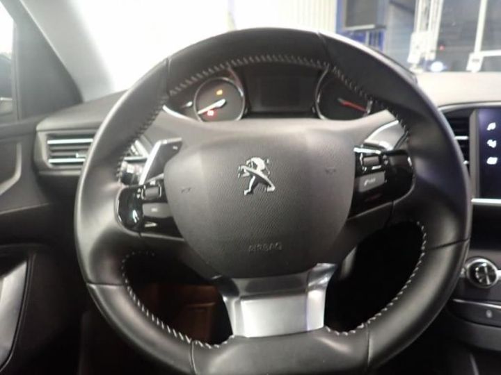 Photo 9 VIN: VF3LBYHZRKS476329 - PEUGEOT 308 