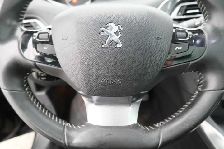 Photo 29 VIN: VF3LCBHXHFS104106 - PEUGEOT 308 SW &#3913 