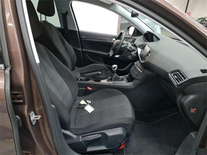 Photo 3 VIN: VF3LCBHXHFS245730 - PEUGEOT 308 SW 