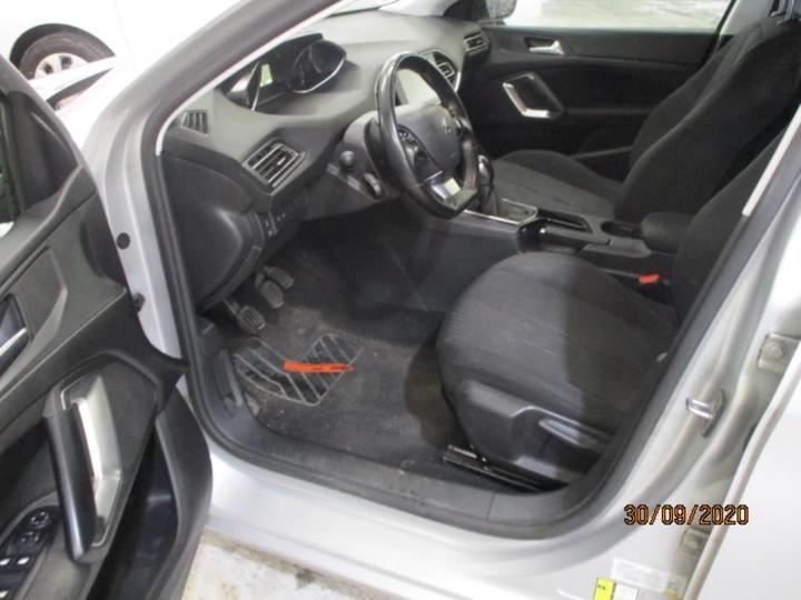 Photo 24 VIN: VF3LCBHYBGS035318 - PEUGEOT 308 SW AFFAIRE (2 SEATS) 