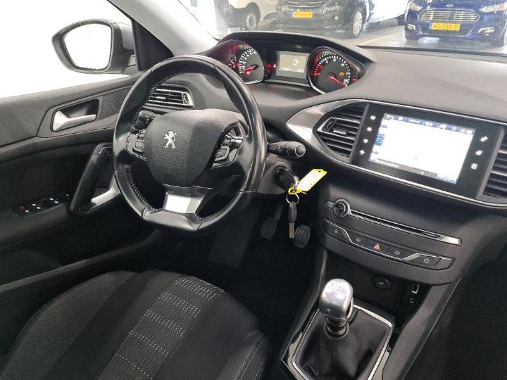 Photo 10 VIN: VF3LCBHZHFS172596 - PEUGEOT 308 SW 