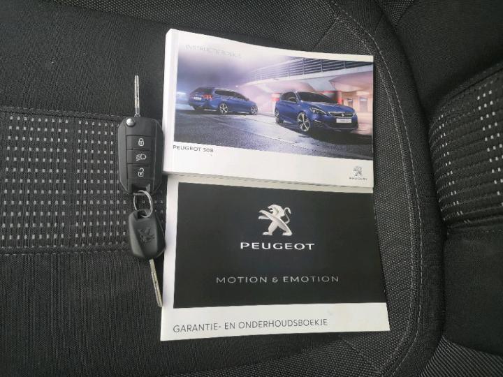 Photo 14 VIN: VF3LCBHZHFS267196 - PEUGEOT 308 SW 