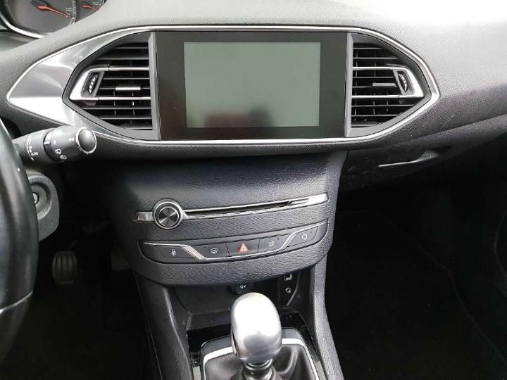 Photo 9 VIN: VF3LCBHZHFS277407 - PEUGEOT 308 SW 