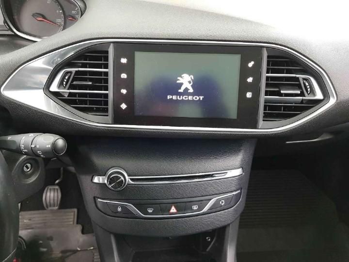 Photo 9 VIN: VF3LCBHZHFS312204 - PEUGEOT 308 SW 