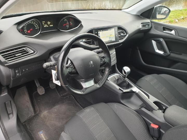 Photo 7 VIN: VF3LCBHZHFS325918 - PEUGEOT 308 SW 