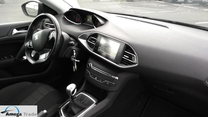 Photo 9 VIN: VF3LCBHZHFS326018 - PEUGEOT 308 SW 