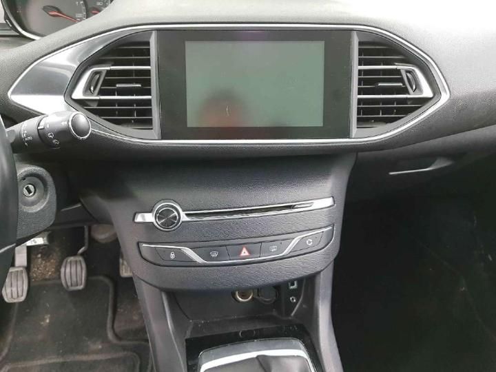 Photo 9 VIN: VF3LCBHZHFSZ80377 - PEUGEOT 308 SW 