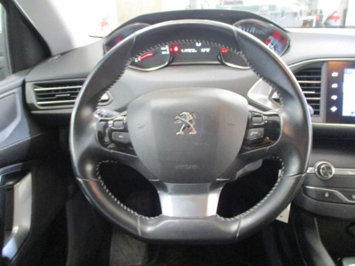 Photo 11 VIN: VF3LCBHZHGS241378 - PEUGEOT 308 SW 