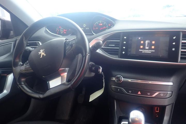 Photo 6 VIN: VF3LCBHZHGS245093 - PEUGEOT 308 SW 