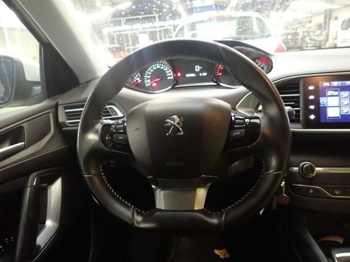 Photo 13 VIN: VF3LCBHZHGS294932 - PEUGEOT 308 SW 