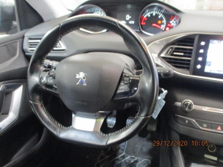 Photo 10 VIN: VF3LCBHZHHS177907 - PEUGEOT 308 SW 