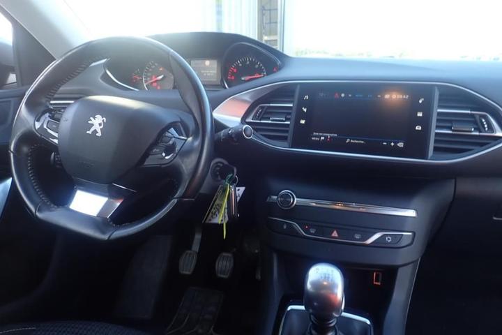 Photo 7 VIN: VF3LCBHZHHS240528 - PEUGEOT 308 SW 