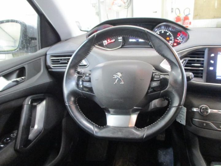 Photo 10 VIN: VF3LCBHZHHS240537 - PEUGEOT 308 SW 