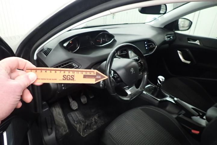 Photo 29 VIN: VF3LCBHZHHS289834 - PEUGEOT 308 SW 