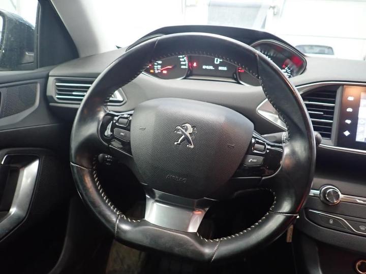 Photo 10 VIN: VF3LCBHZWHS108595 - PEUGEOT 308 SW 