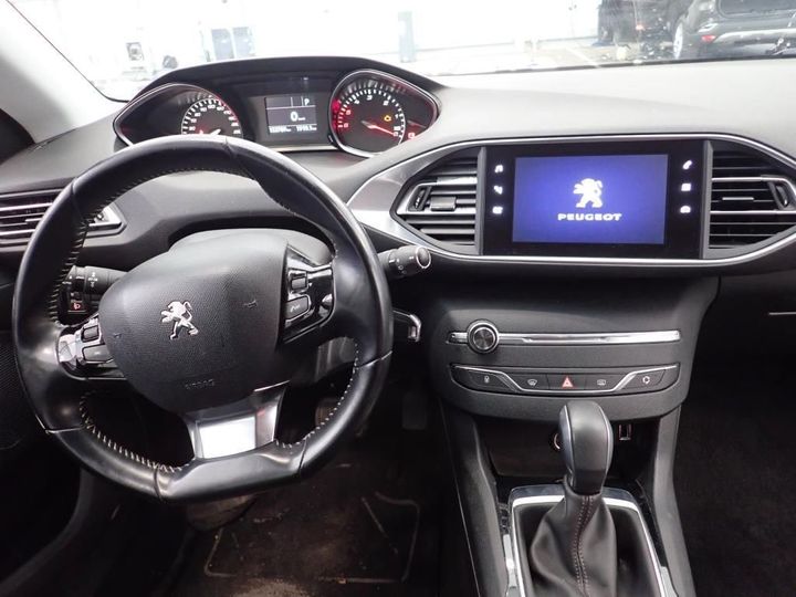 Photo 8 VIN: VF3LCBHZWHS231599 - PEUGEOT 308 SW 