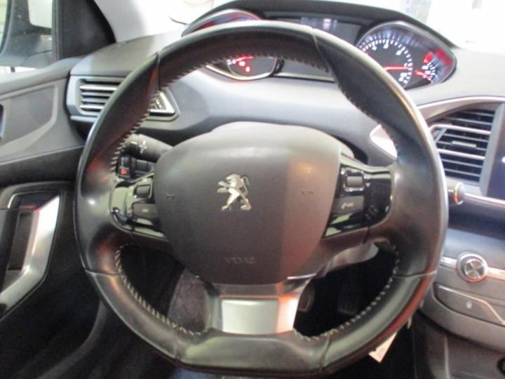 Photo 9 VIN: VF3LCBHZWHS281599 - PEUGEOT 308 SW 