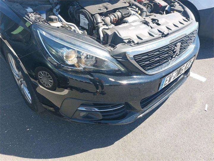 Photo 14 VIN: VF3LCBHZWJS125810 - PEUGEOT 308 SW 