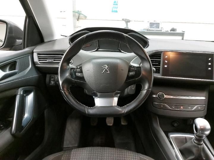 Photo 12 VIN: VF3LCYHYPJS236603 - PEUGEOT 308 SW 