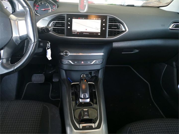 Photo 12 VIN: VF3LCYHZRJS395624 - PEUGEOT 308 SW 