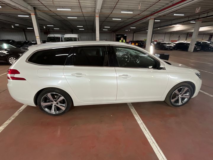 Photo 12 VIN: VF3LCYHZRKS089458 - PEUGEOT 308 SW FL'17 