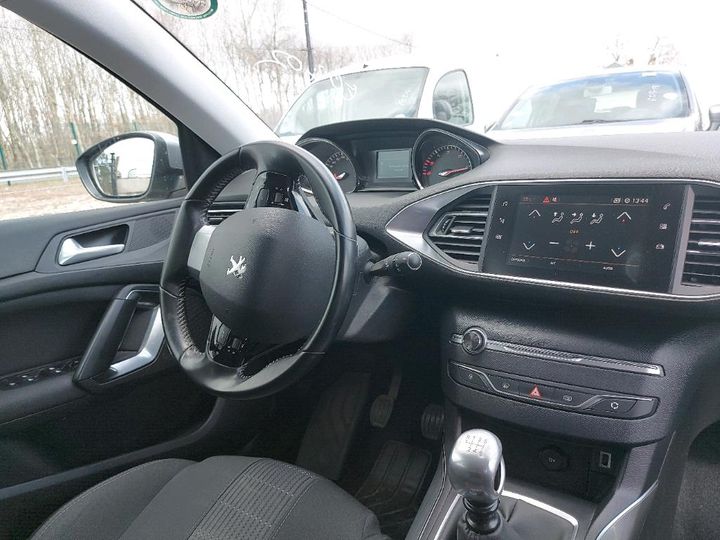 Photo 5 VIN: VF3LJAHXHHS354024 - PEUGEOT 308 SW 