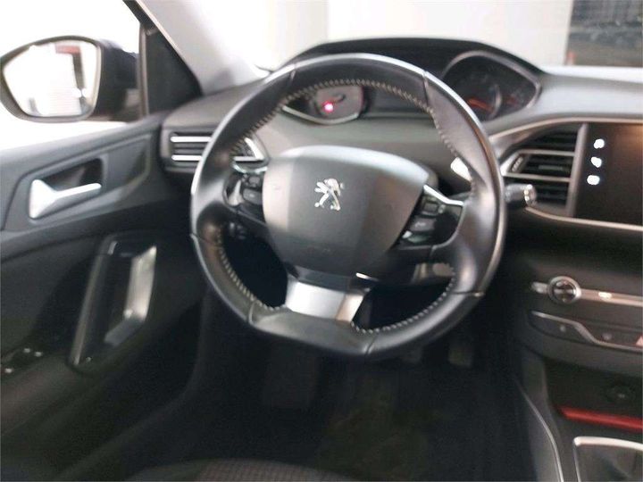 Photo 3 VIN: VF3LPHNPPJS447104 - PEUGEOT 308 