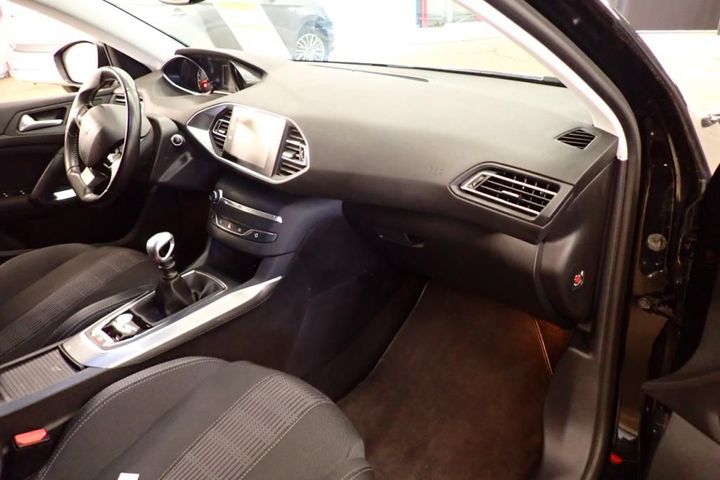 Photo 5 VIN: VF3LPHNSPJS120688 - PEUGEOT 308 