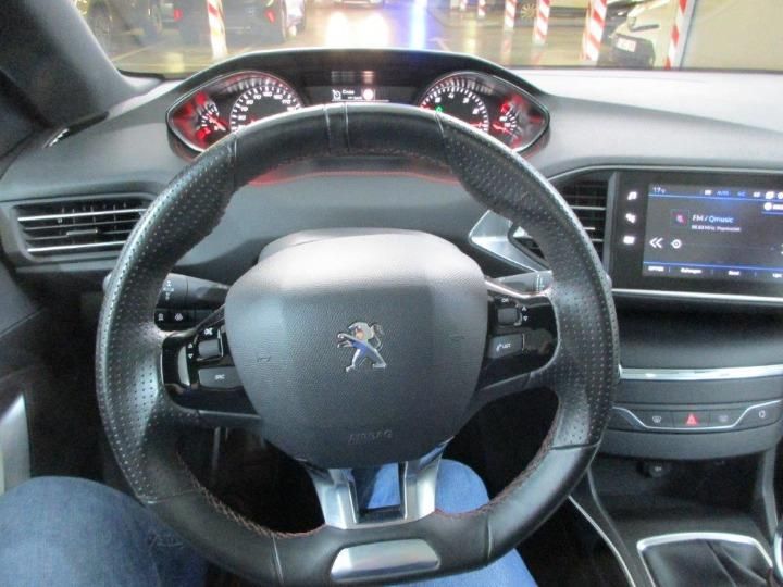 Photo 22 VIN: VF3LPHNYHHS247130 - PEUGEOT 308 HATCHBACK 