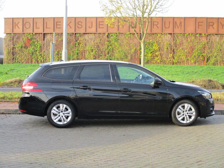 Photo 3 VIN: VF3LRHNPPJS290847 - PEUGEOT 308 ESTATE 