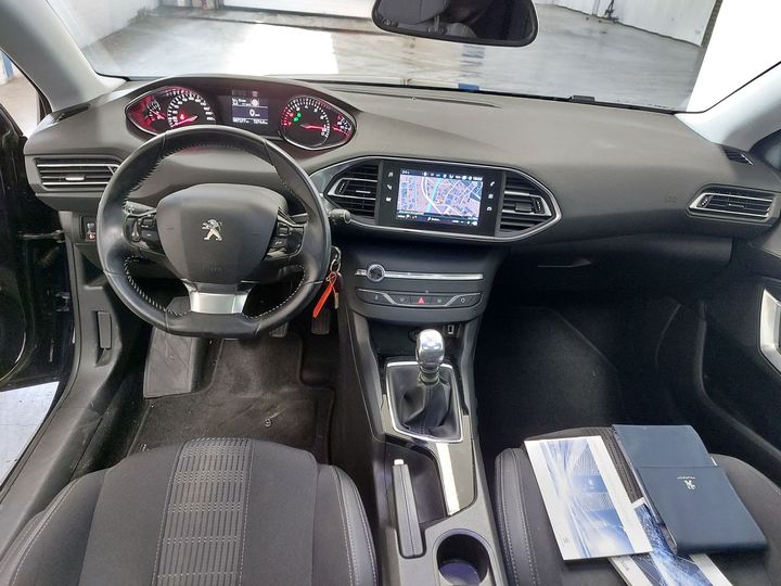 Photo 7 VIN: VF3LRHNPPJS425888 - PEUGEOT 308 SW 