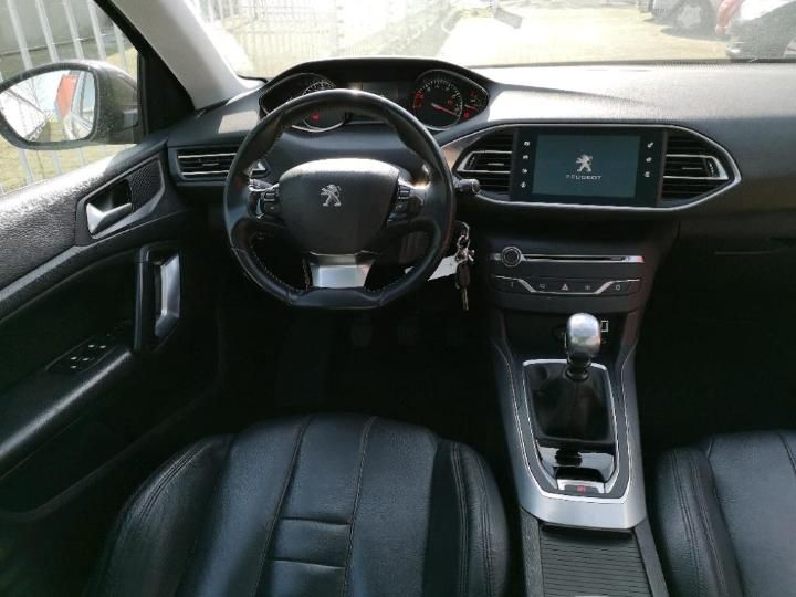 Photo 6 VIN: VF3LRHNYHFS326163 - PEUGEOT 308 SW 