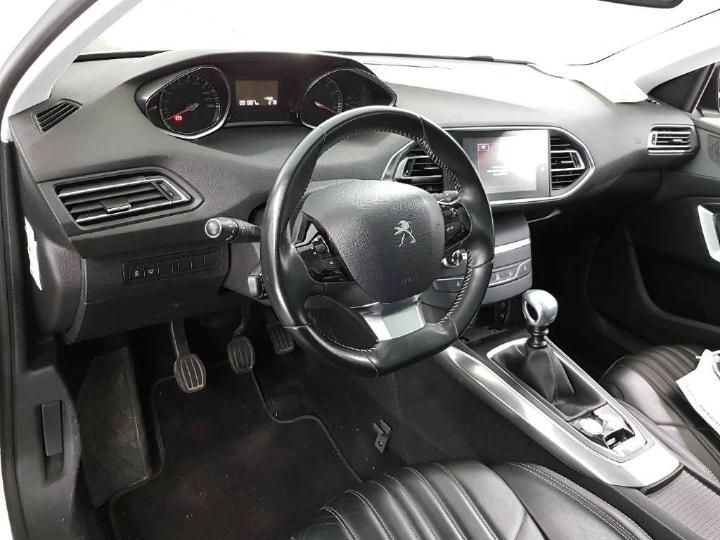 Photo 7 VIN: VF3LRHNYHGS172633 - PEUGEOT 308 SW 