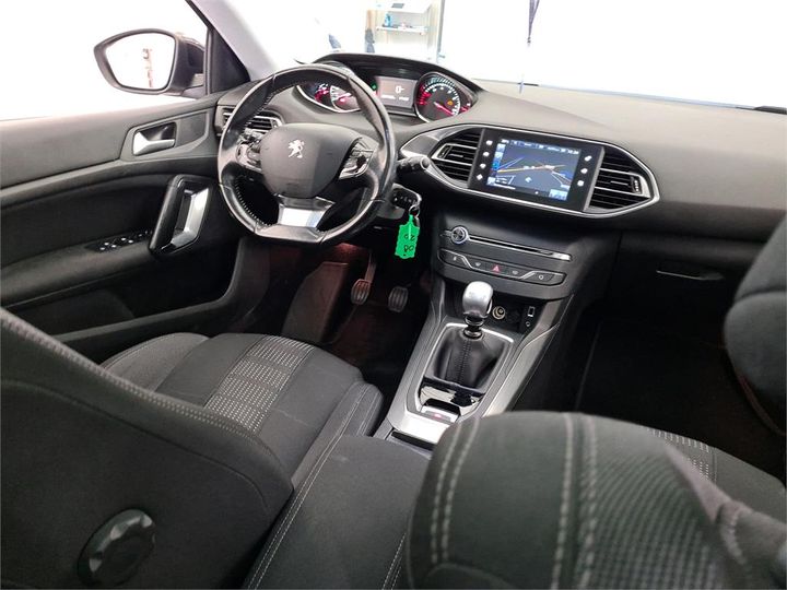 Photo 14 VIN: VF3LRHNYHGS334126 - PEUGEOT 308 