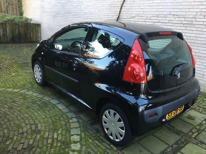 Photo 11 VIN: VF3PMCFAC88211898 - PEUGEOT 107 