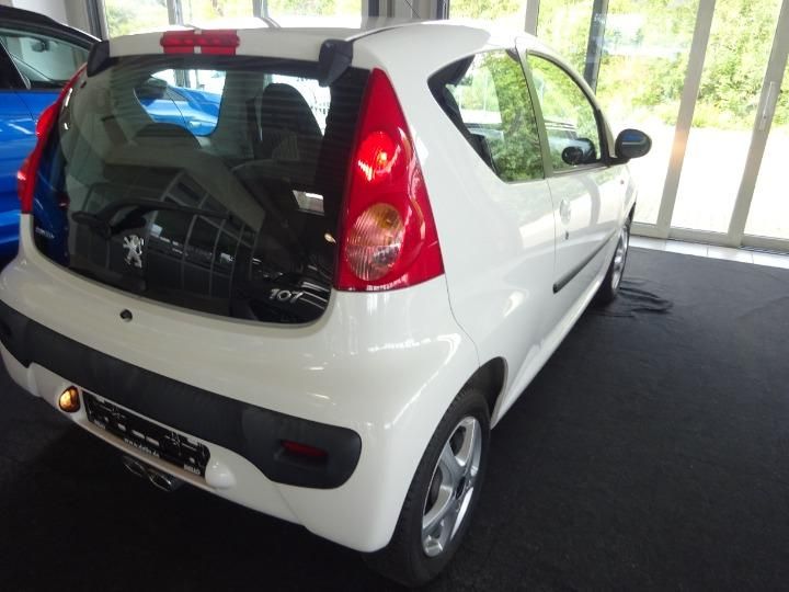 Photo 5 VIN: VF3PMCFAC88282613 - PEUGEOT 107 HATCHBACK 