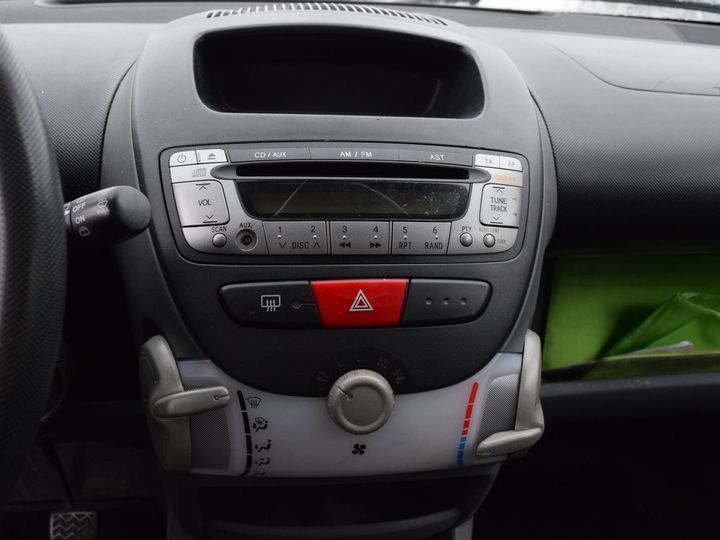 Photo 7 VIN: VF3PNCFAC88217081 - PEUGEOT 107 