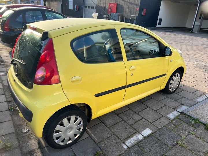 Photo 2 VIN: VF3PNCFAC88290273 - PEUGEOT 107 