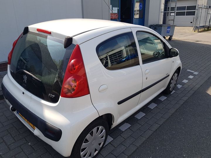 Photo 3 VIN: VF3PNCFB488547501 - PEUGEOT 107 