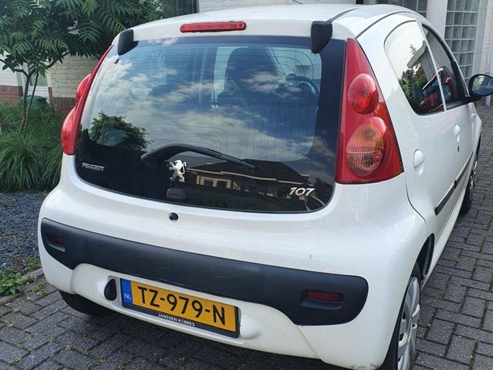 Photo 3 VIN: VF3PNCFB488553820 - PEUGEOT 107 