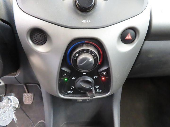 Photo 27 VIN: VF3PSCFB2ER024658 - PEUGEOT 108 