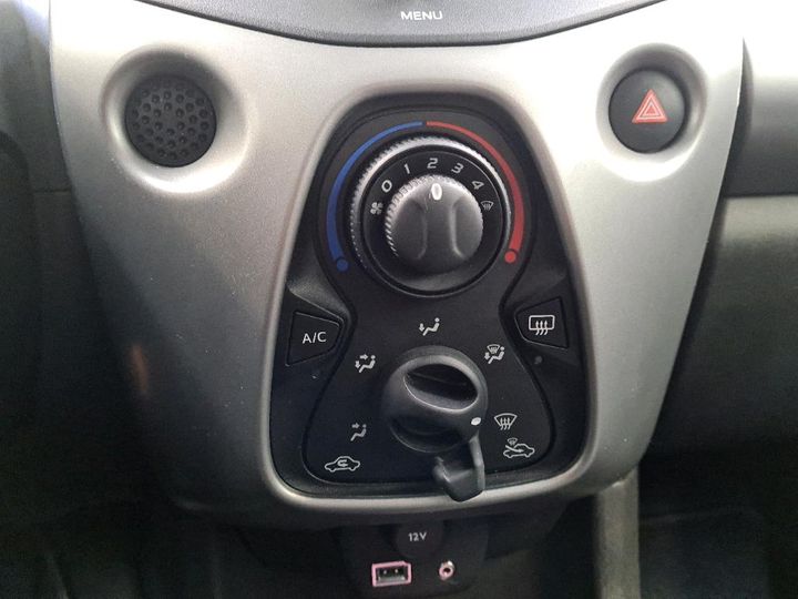 Photo 17 VIN: VF3PSCFB3GR124576 - PEUGEOT 108 