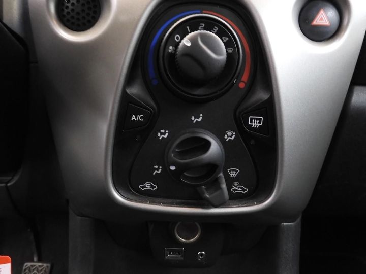 Photo 12 VIN: VF3PSCFB3GR130387 - PEUGEOT 108 